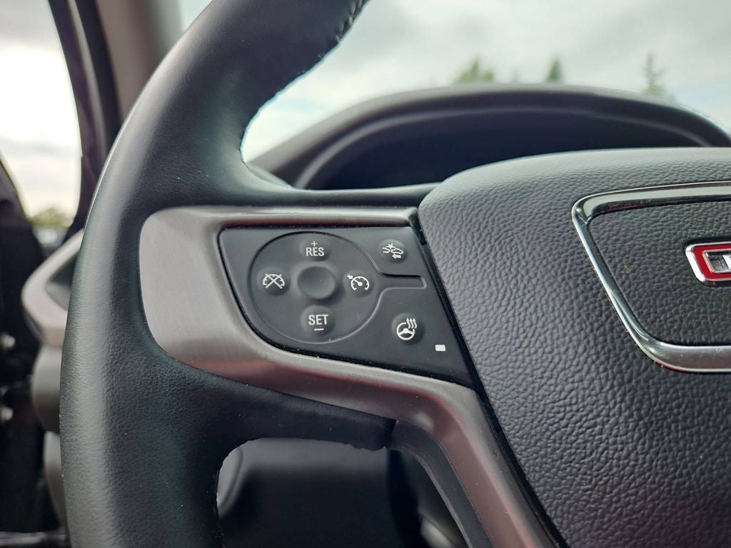 2023 GMC Acadia AWD AT4