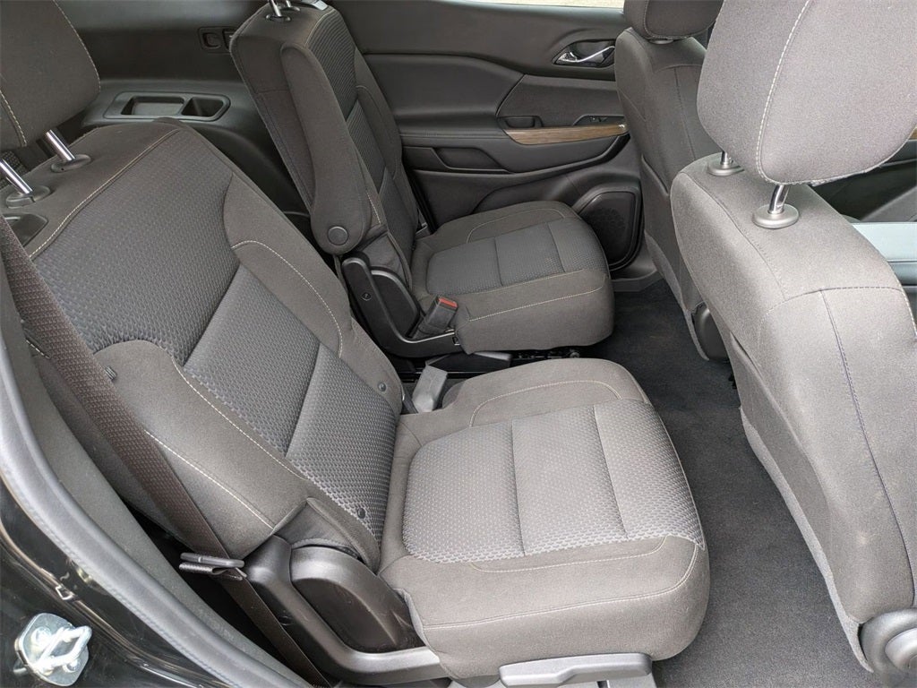 2023 GMC Acadia AWD SLE