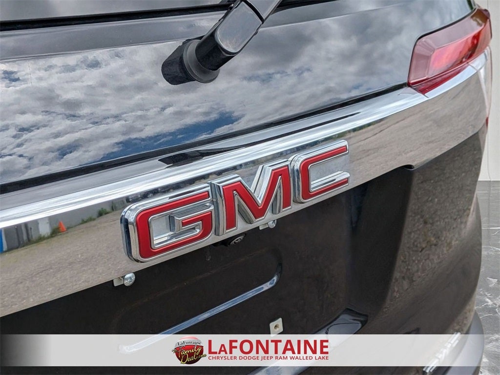 2023 GMC Acadia AWD SLE