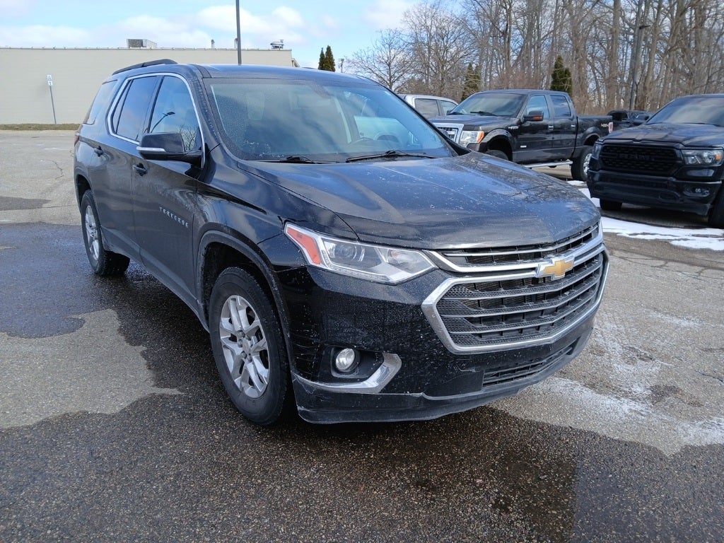 2020 Chevrolet Traverse FWD LT Cloth