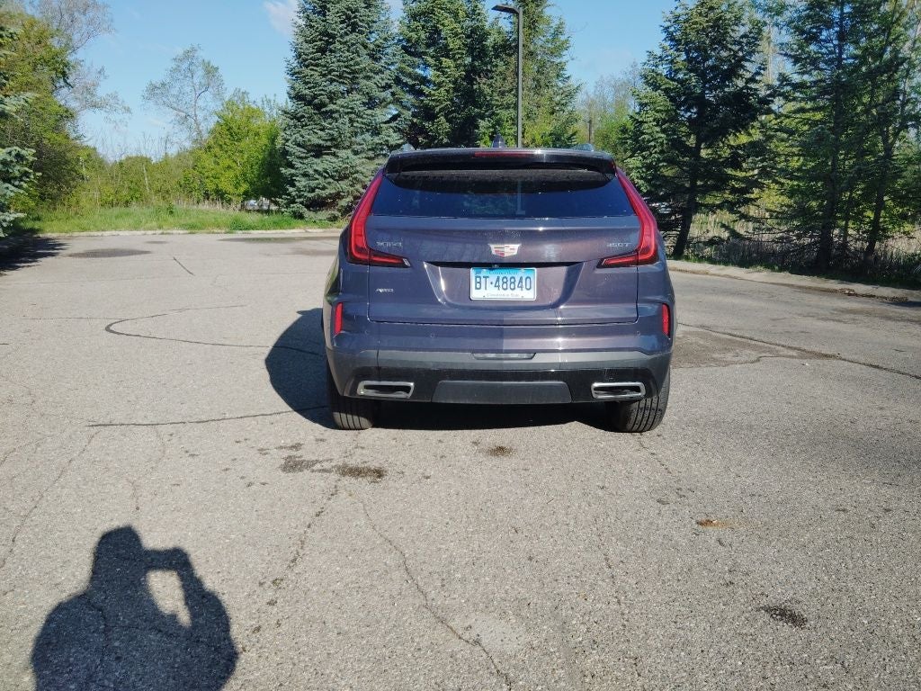 2025 Cadillac XT4 AWD Premium Luxury