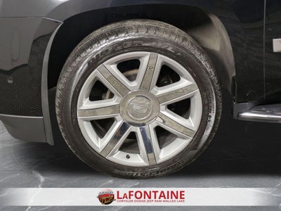 2020 Cadillac Escalade 4WD Luxury