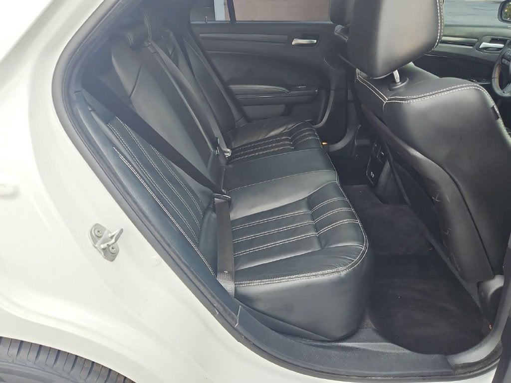 2016 Chrysler 300 300S