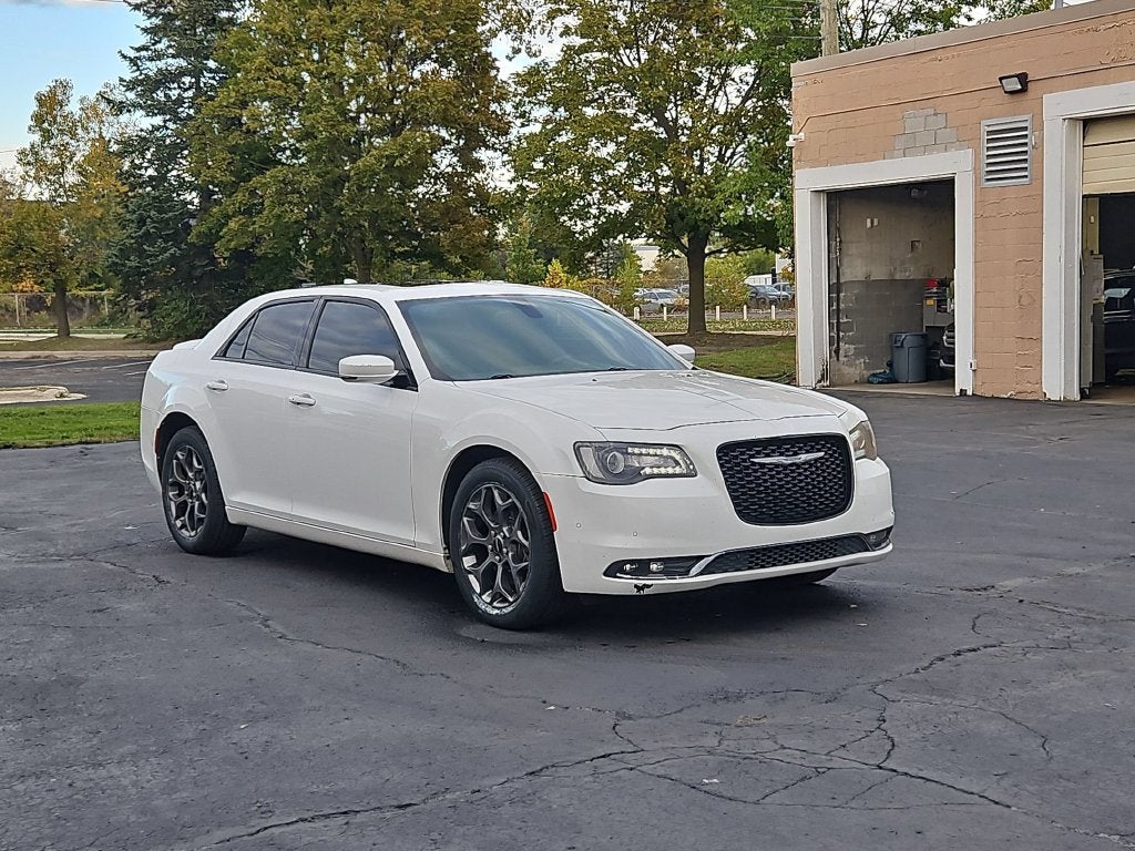 2016 Chrysler 300 300S