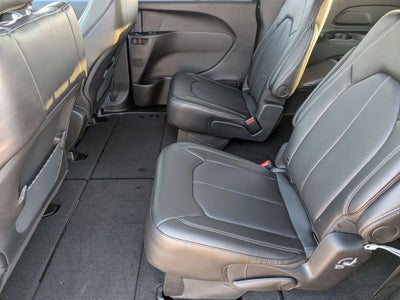 2026 Chrysler Voyager VOYAGER LX