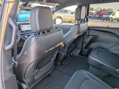 2026 Chrysler Voyager VOYAGER LX