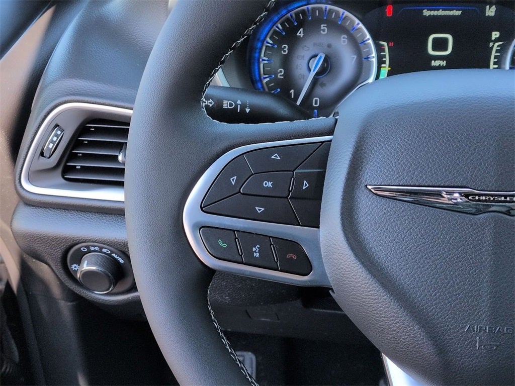 2026 Chrysler Voyager VOYAGER LX