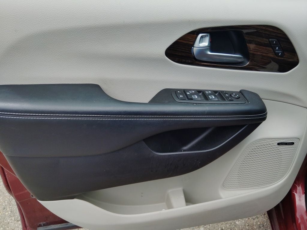 2022 Chrysler Pacifica Limited