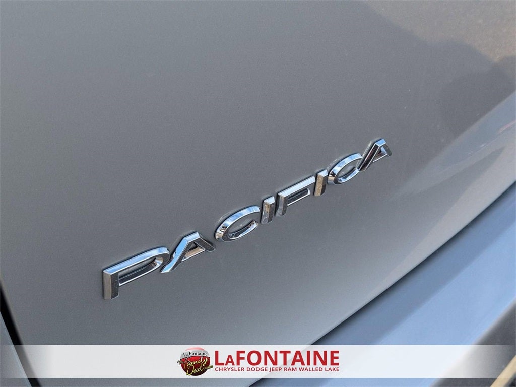 2026 Chrysler Pacifica PACIFICA SELECT AWD