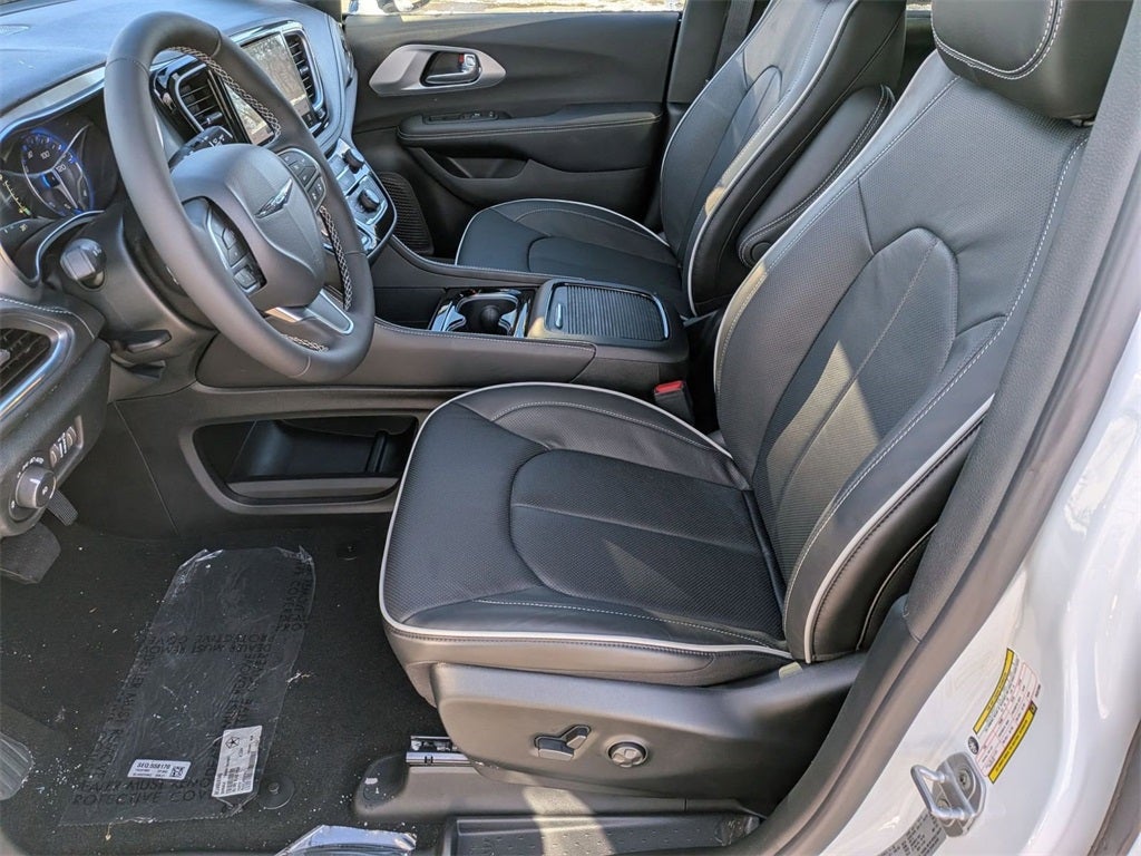 2026 Chrysler Pacifica PACIFICA LIMITED AWD