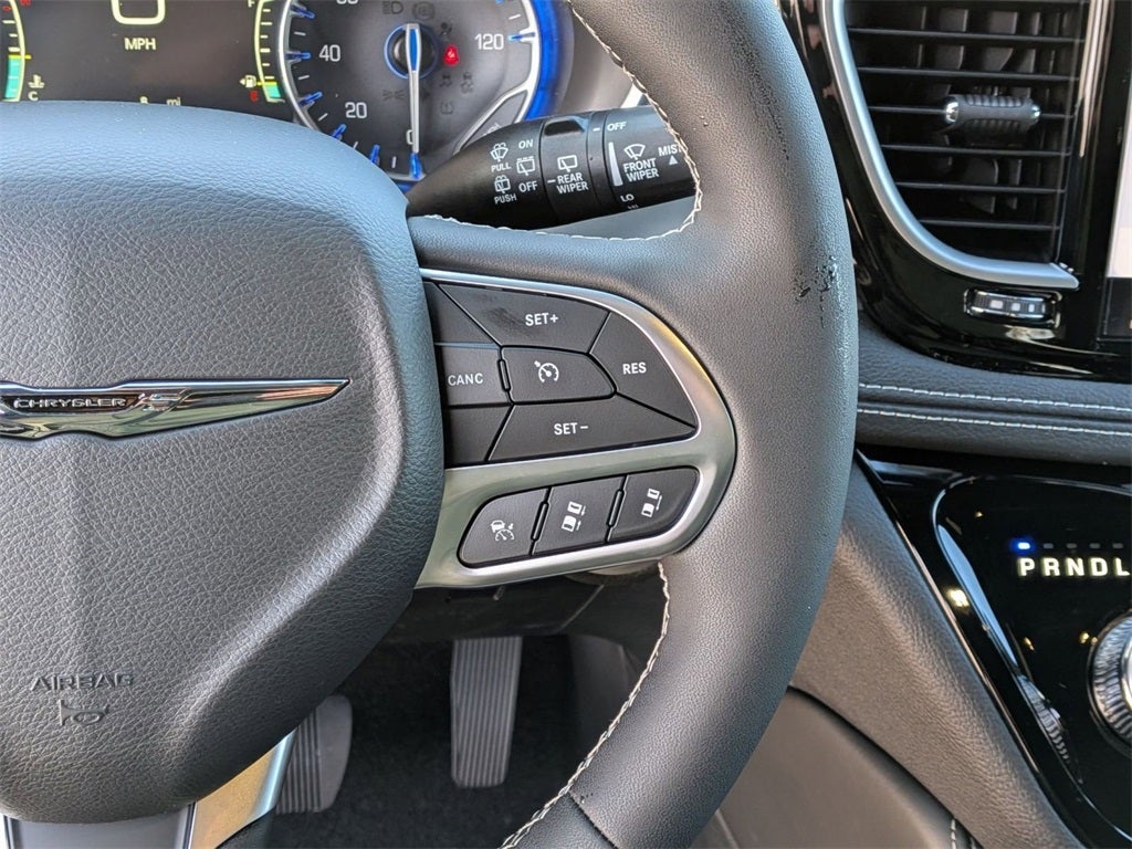 2026 Chrysler Pacifica PACIFICA LIMITED AWD
