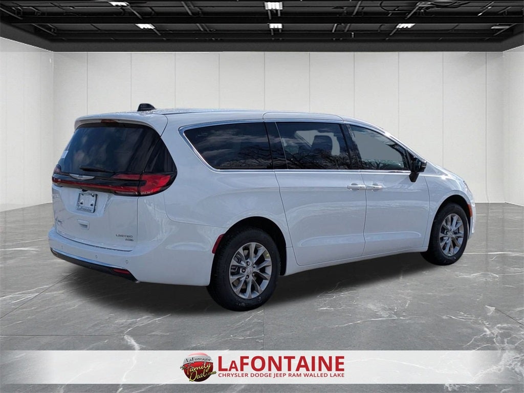 2026 Chrysler Pacifica PACIFICA LIMITED AWD