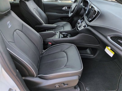 2026 Chrysler Pacifica PACIFICA LIMITED AWD