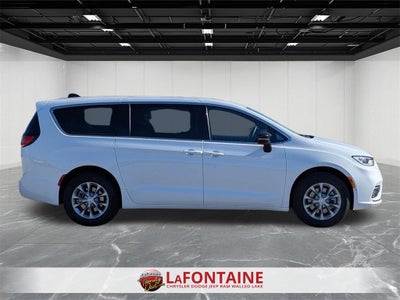 2026 Chrysler Pacifica PACIFICA LIMITED AWD