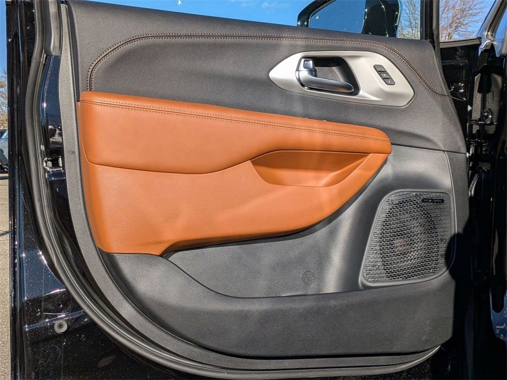 2026 Chrysler Pacifica PACIFICA PINNACLE AWD