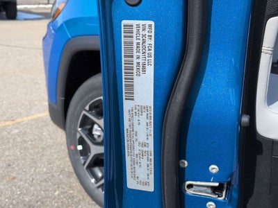 2026 Jeep Compass COMPASS LIMITED 4X4