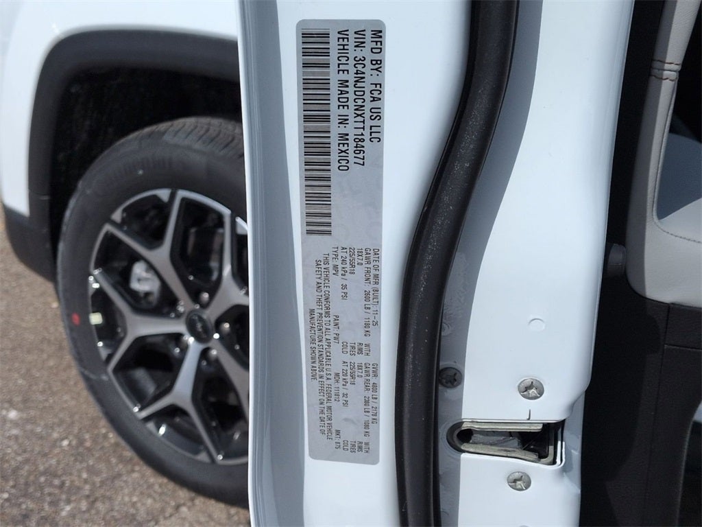 2026 Jeep Compass COMPASS LIMITED 4X4