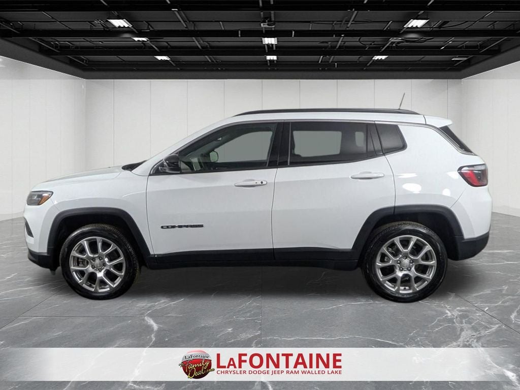 2024 Jeep Compass Latitude Lux