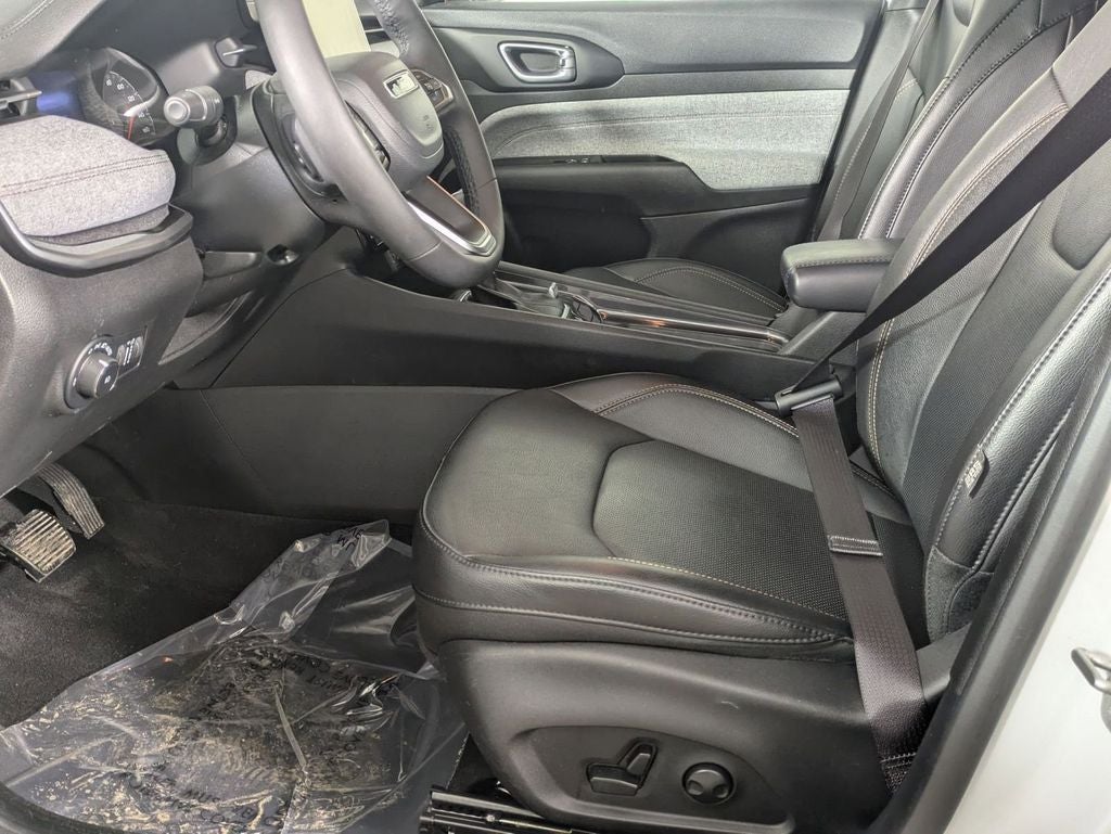 2023 Jeep Compass Latitude Lux FWD