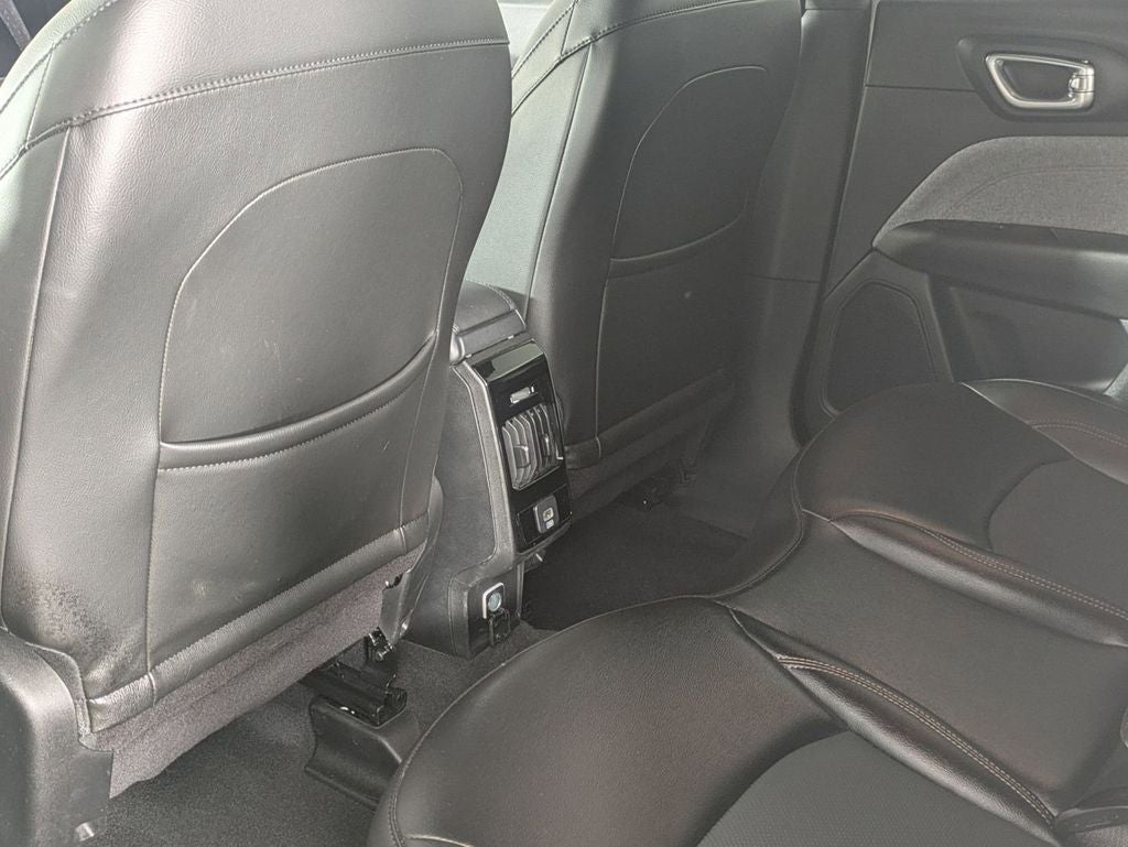 2023 Jeep Compass Latitude Lux FWD