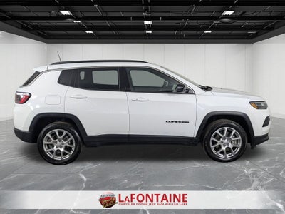 2023 Jeep Compass Latitude Lux FWD