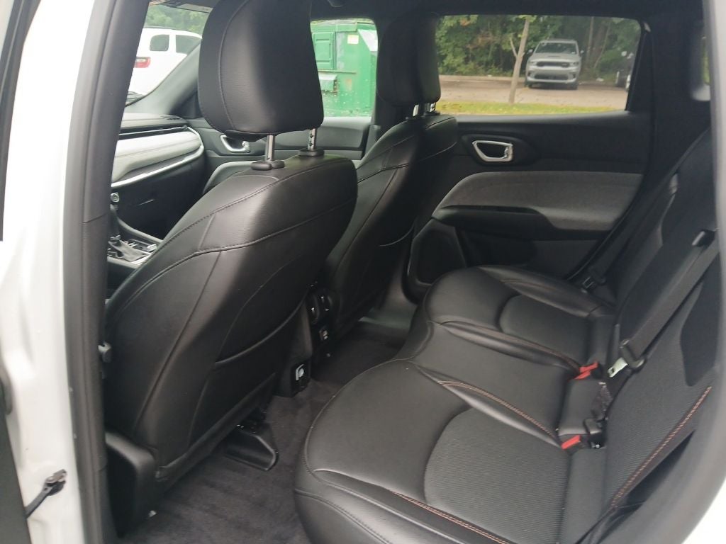 2023 Jeep Compass Latitude Lux FWD