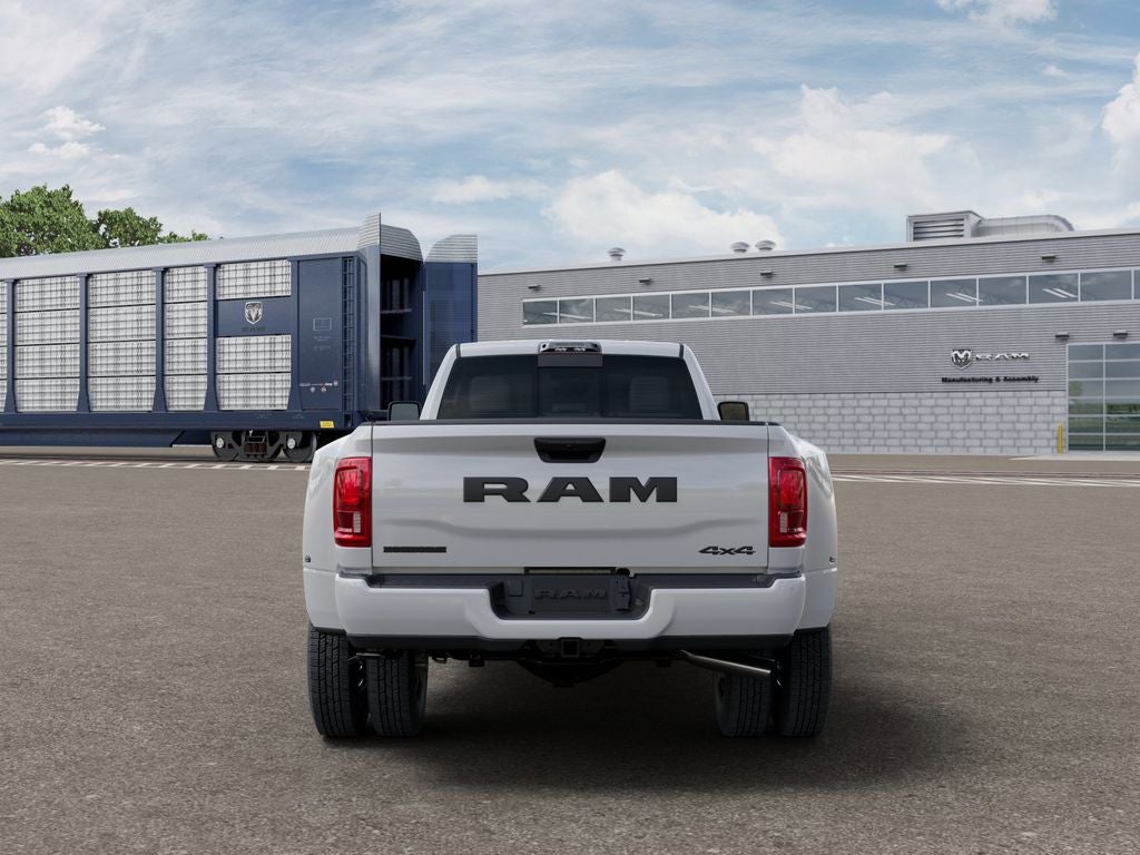 2026 RAM Ram 3500 RAM 3500 BIG HORN CREW CAB 4X4 8' BOX
