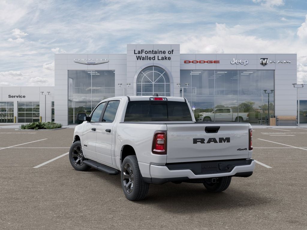 2026 RAM Ram 1500 RAM 1500 EXPRESS CREW CAB 4X4 5'7' BOX