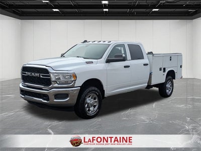 2022 RAM 2500 Tradesman Crew Cab 4x4 8' Box