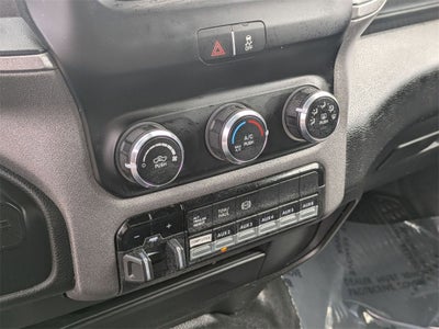 2022 RAM 2500 Tradesman Crew Cab 4x4 8' Box