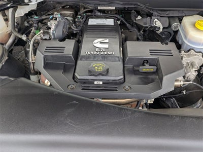 2022 RAM 2500 Tradesman Crew Cab 4x4 8' Box