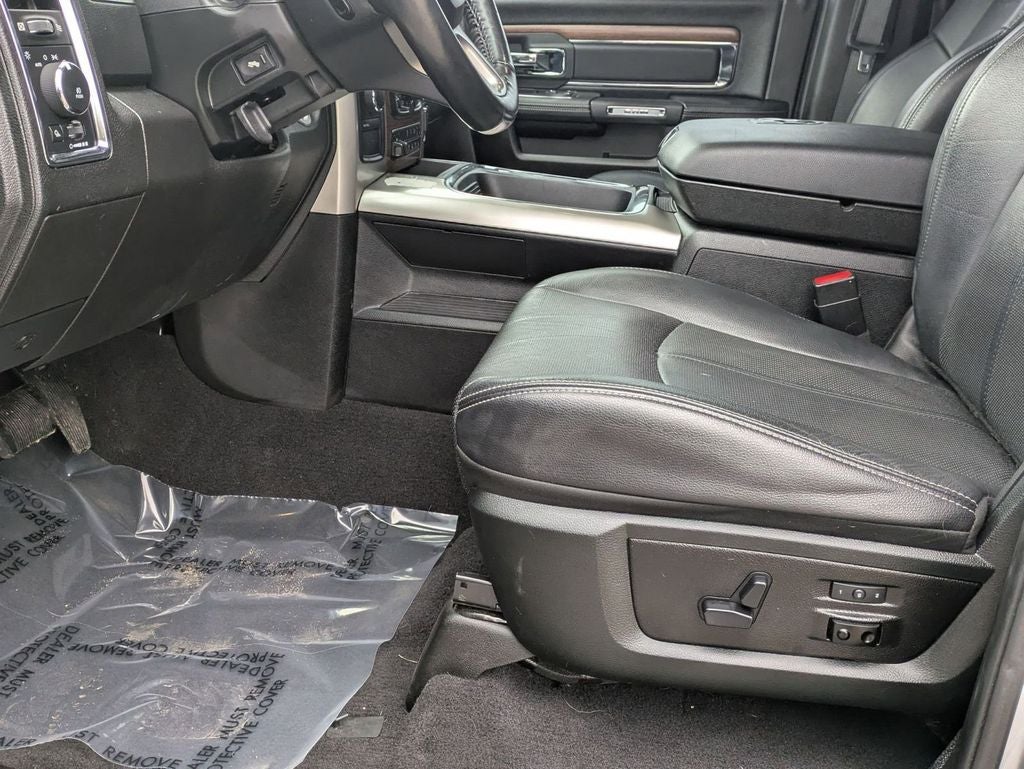 2018 RAM 2500 Laramie Mega Cab 4x4 6'4' Box