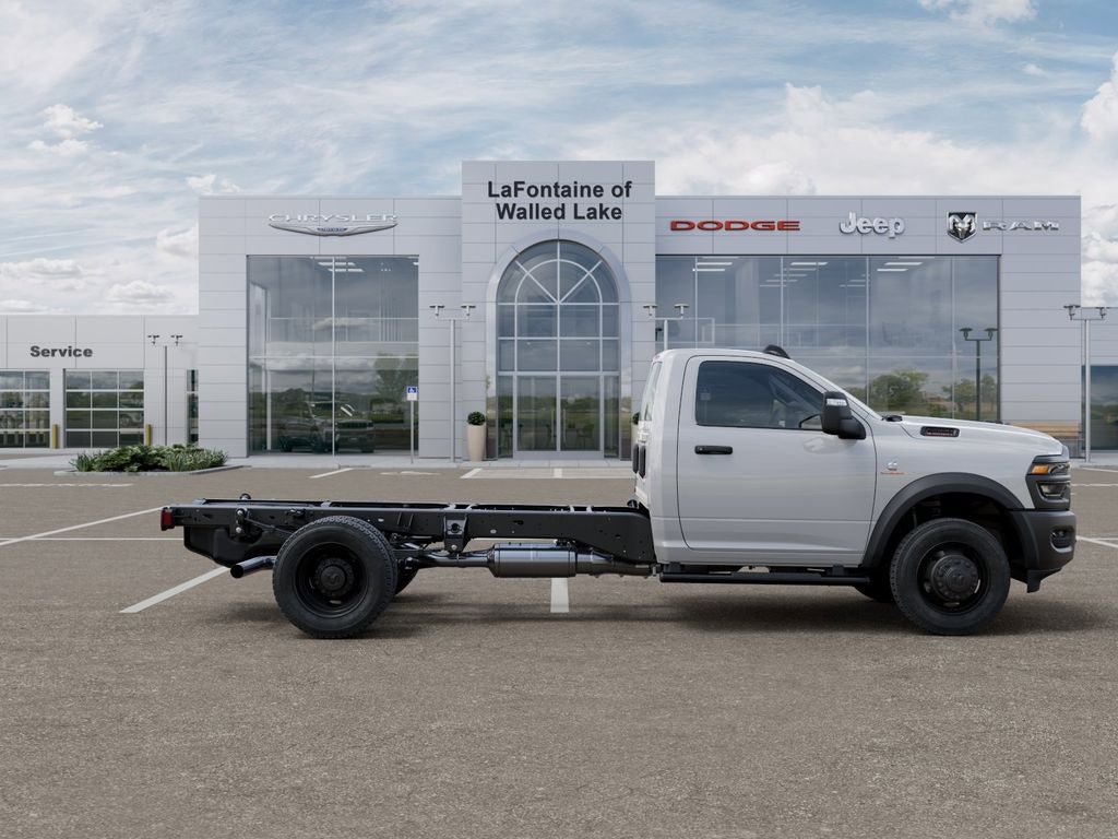 2026 RAM Ram 5500 Chassis Cab RAM 5500 TRADESMAN CHASSIS REGULAR CAB 4X4 84' CA