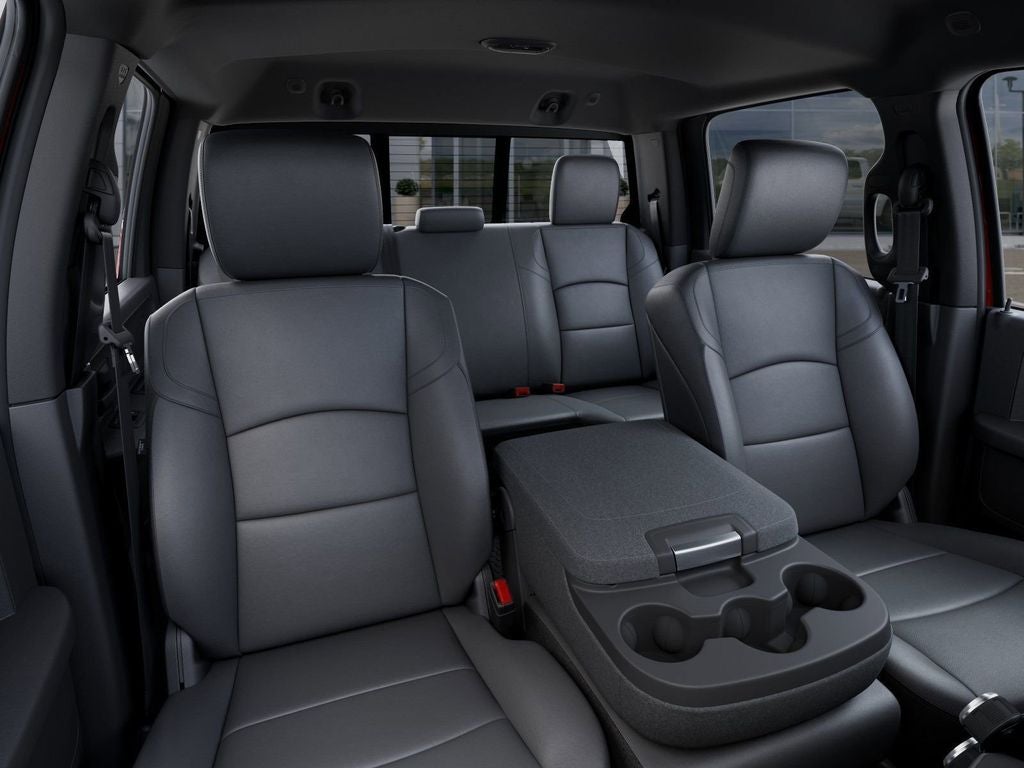 2026 RAM Ram 5500 Chassis Cab RAM 5500 TRADESMAN CHASSIS CREW CAB 4X4 84' CA