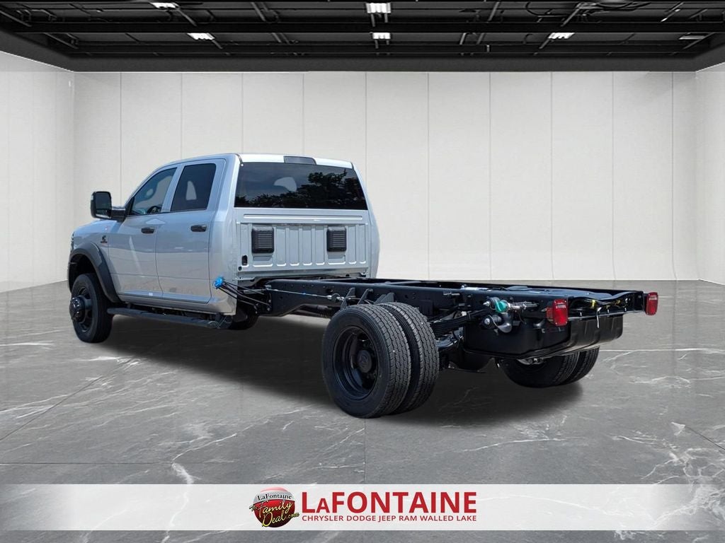 2026 RAM Ram 5500 Chassis Cab RAM 5500 TRADESMAN CHASSIS CREW CAB 4X4 84' CA