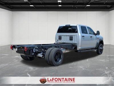 2026 RAM Ram 5500 Chassis Cab RAM 5500 TRADESMAN CHASSIS CREW CAB 4X4 84' CA