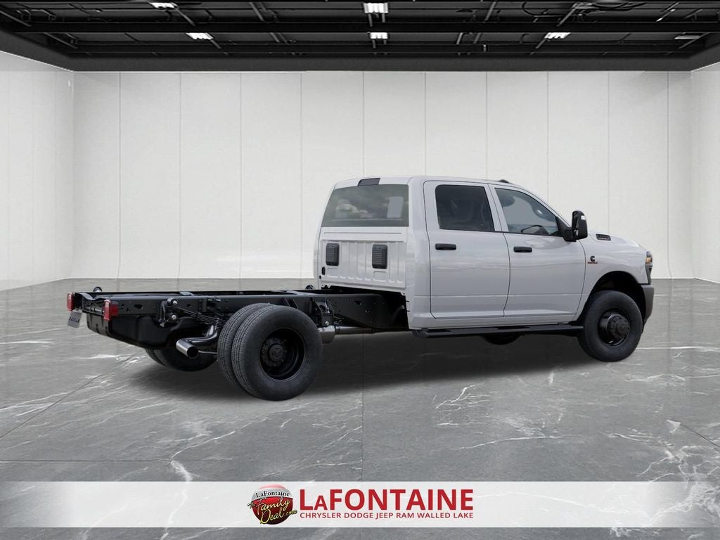 2026 RAM Ram 3500 Chassis Cab RAM 3500 TRADESMAN CREW CAB CHASSIS 4X4 60' CA