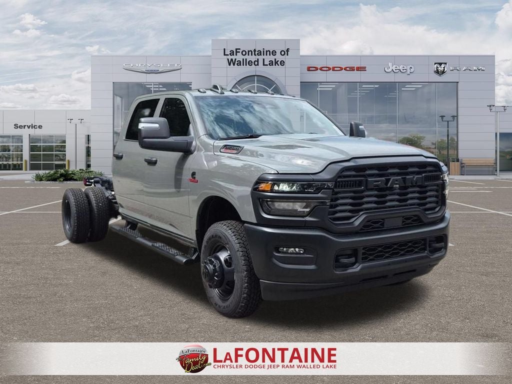 2026 RAM 3500 Chassis RAM 3500 TRADESMAN CREW CAB CHASSIS 4X4 60' CA