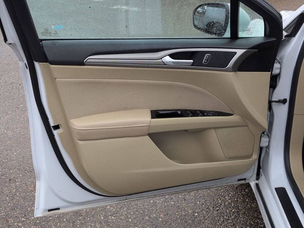 2014 Ford Fusion Hybrid SE