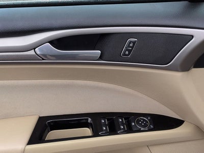 2014 Ford Fusion Hybrid SE