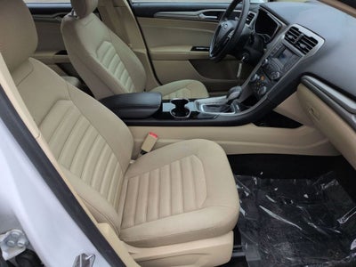 2014 Ford Fusion Hybrid SE