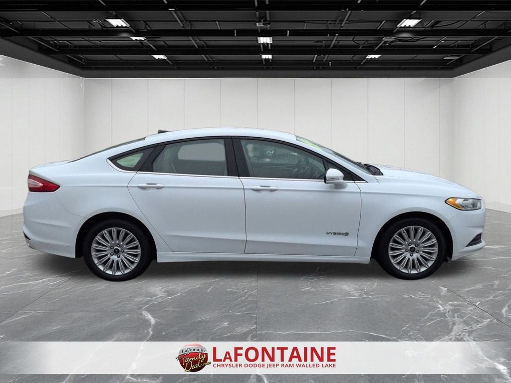 2014 Ford Fusion Hybrid SE