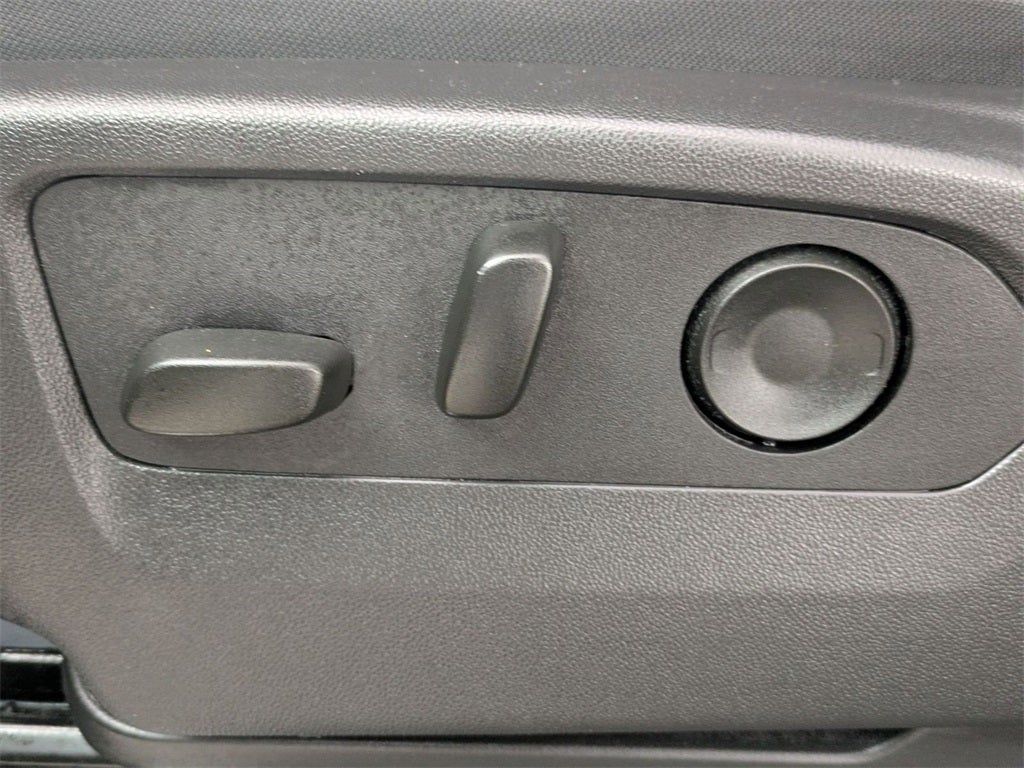 2025 Chevrolet Silverado 1500 4WD Crew Cab Standard Bed LT