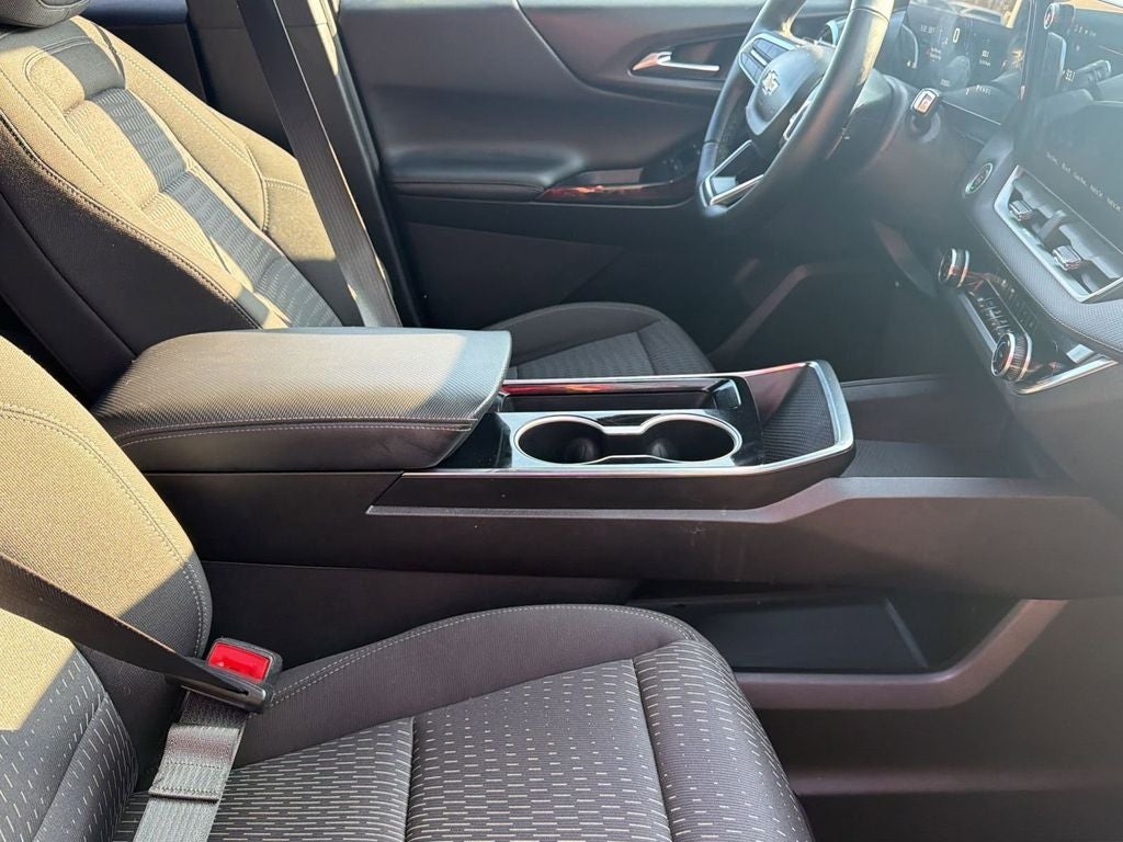 2025 Chevrolet Equinox FWD LT