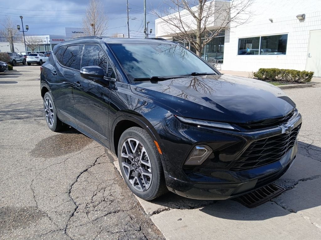 2023 Chevrolet Blazer AWD RS
