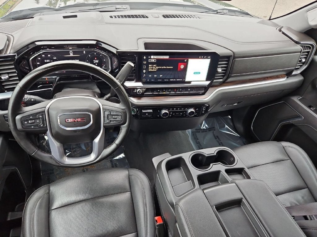2025 GMC Sierra 1500 4WD Crew Cab Short Box SLT