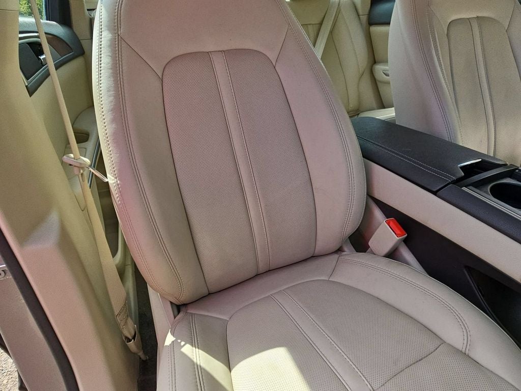 2016 Lincoln MKZ Base
