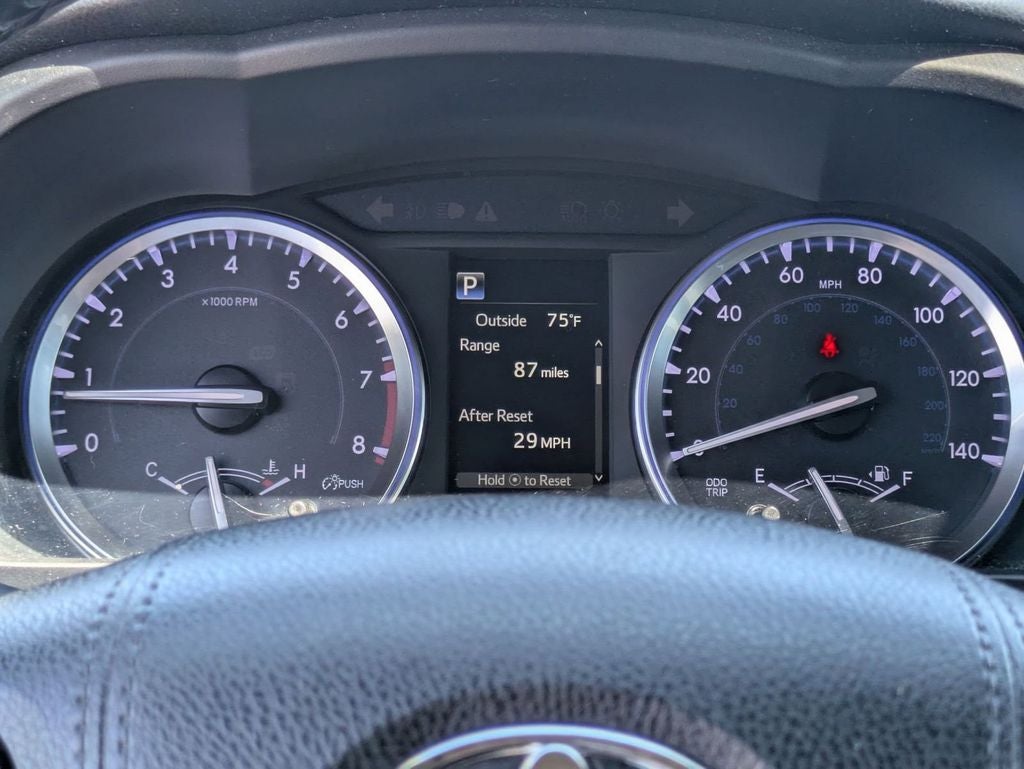 2017 Toyota Highlander SE