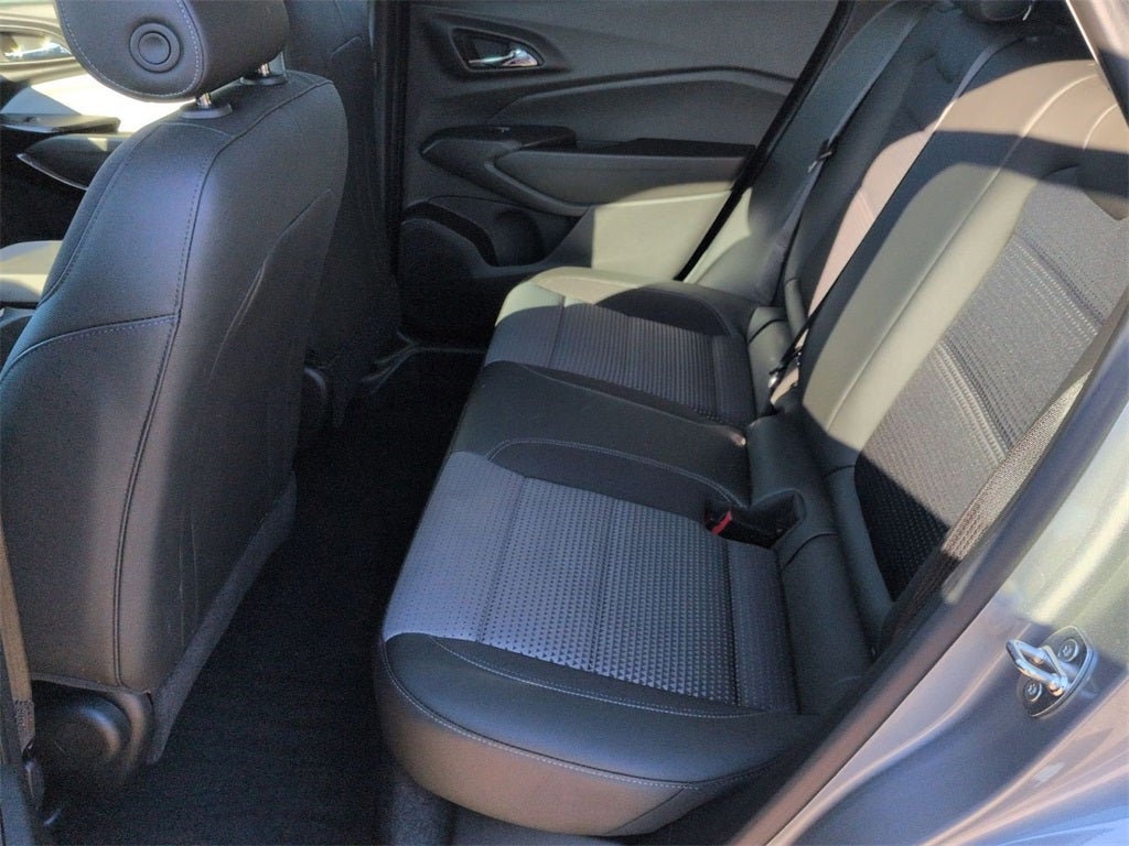 2024 Chevrolet Trax FWD LT