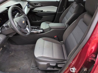 2025 Chevrolet Trax FWD LT